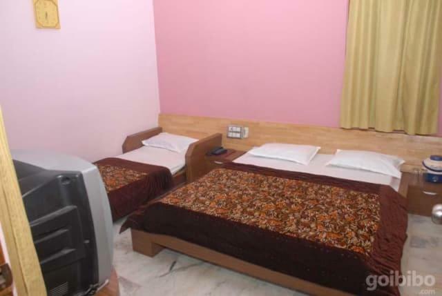 New Crown Hotel Indore Exterior foto